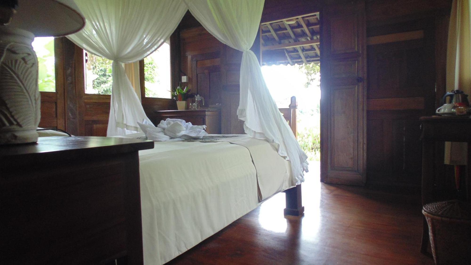 Bali Mountain Retreat Villa Selemadeg  ภายนอก รูปภาพ