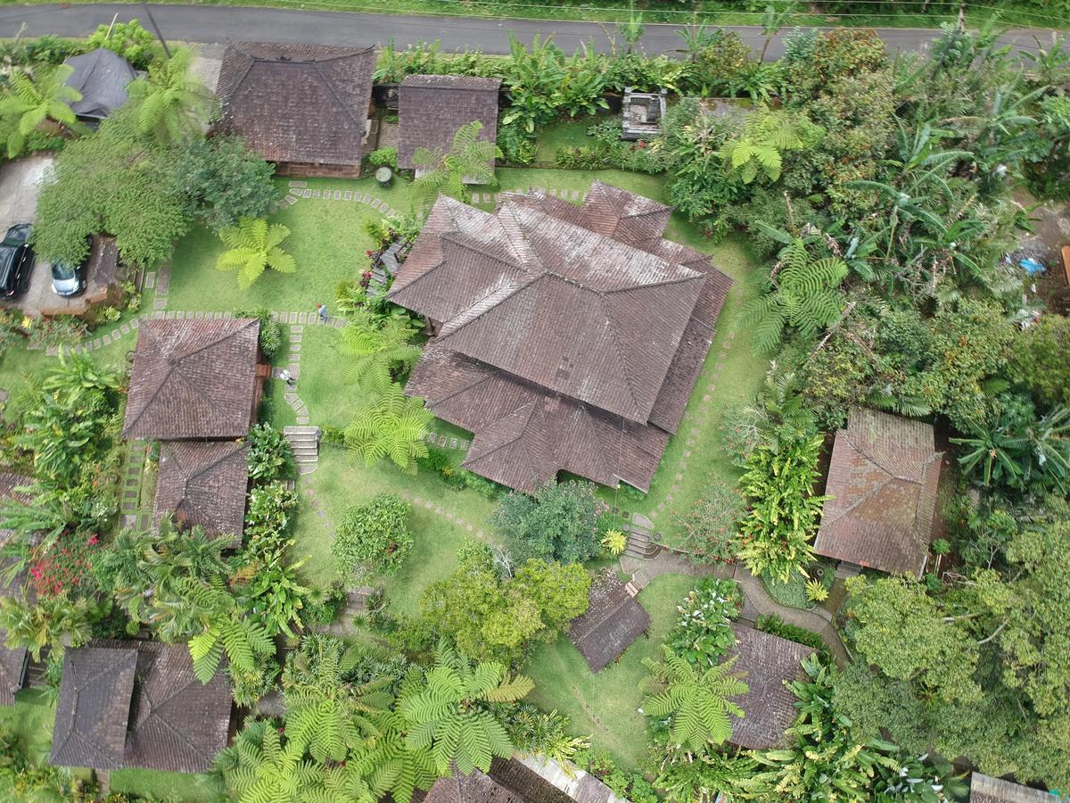 Bali Mountain Retreat Villa Selemadeg  ภายนอก รูปภาพ